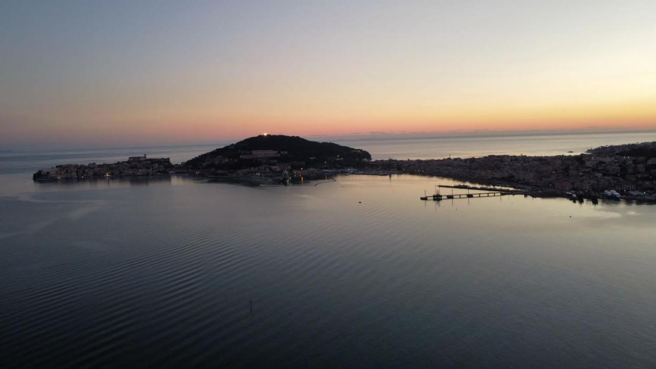 Brezza Di Mare Gaeta B&B Εξωτερικό φωτογραφία